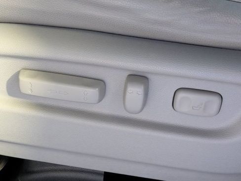 Certified 2017 Honda Ridgeline RTL-T image 22