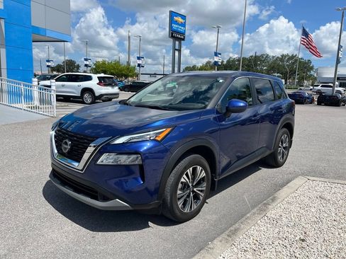 Used 2023 Nissan Rogue SV FWD image 1