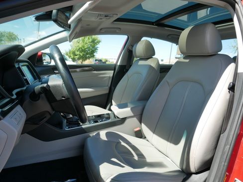 Used 2018 Hyundai Sonata Limited w/ Ultimate Package 07 FWD image 14