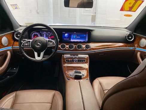 Used 2019 Mercedes-Benz E 450 4MATIC Sedan image 12