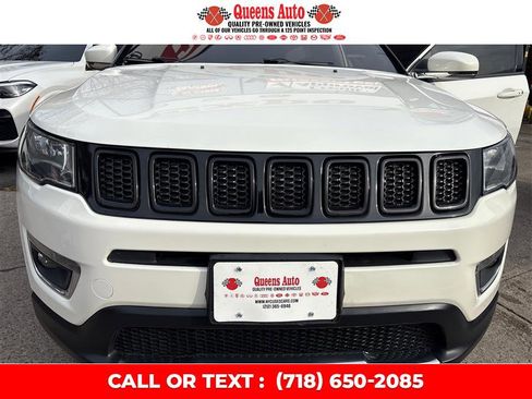 Used 2018 Jeep Compass Limited w/ Navigation Group image 28