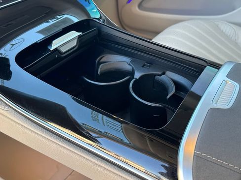 Certified 2022 Mercedes-Benz EQS 450+ Sedan image 28
