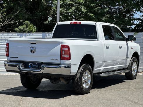 Used 2022 RAM 2500 Big Horn w/ Level 1 Equipment Group AWD/4WD image 10