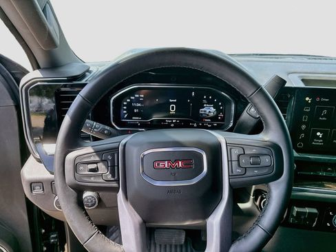 Used 2025 GMC Sierra 1500 Elevation RWD image 13