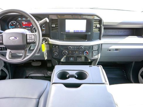 Used 2024 Ford F250 XL w/ Snow Plow Prep Package image 21