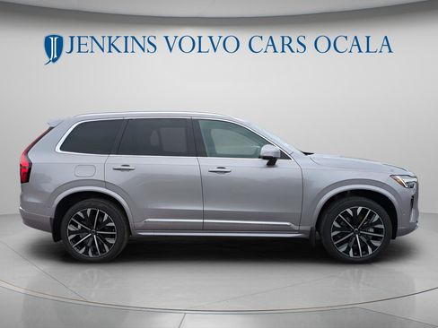 New 2026 Volvo XC90 B5 Plus AWD/4WD image 2