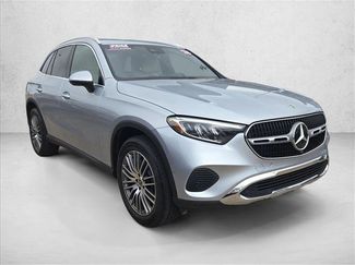 Used 2026 Mercedes-Benz GLC 300 video 3