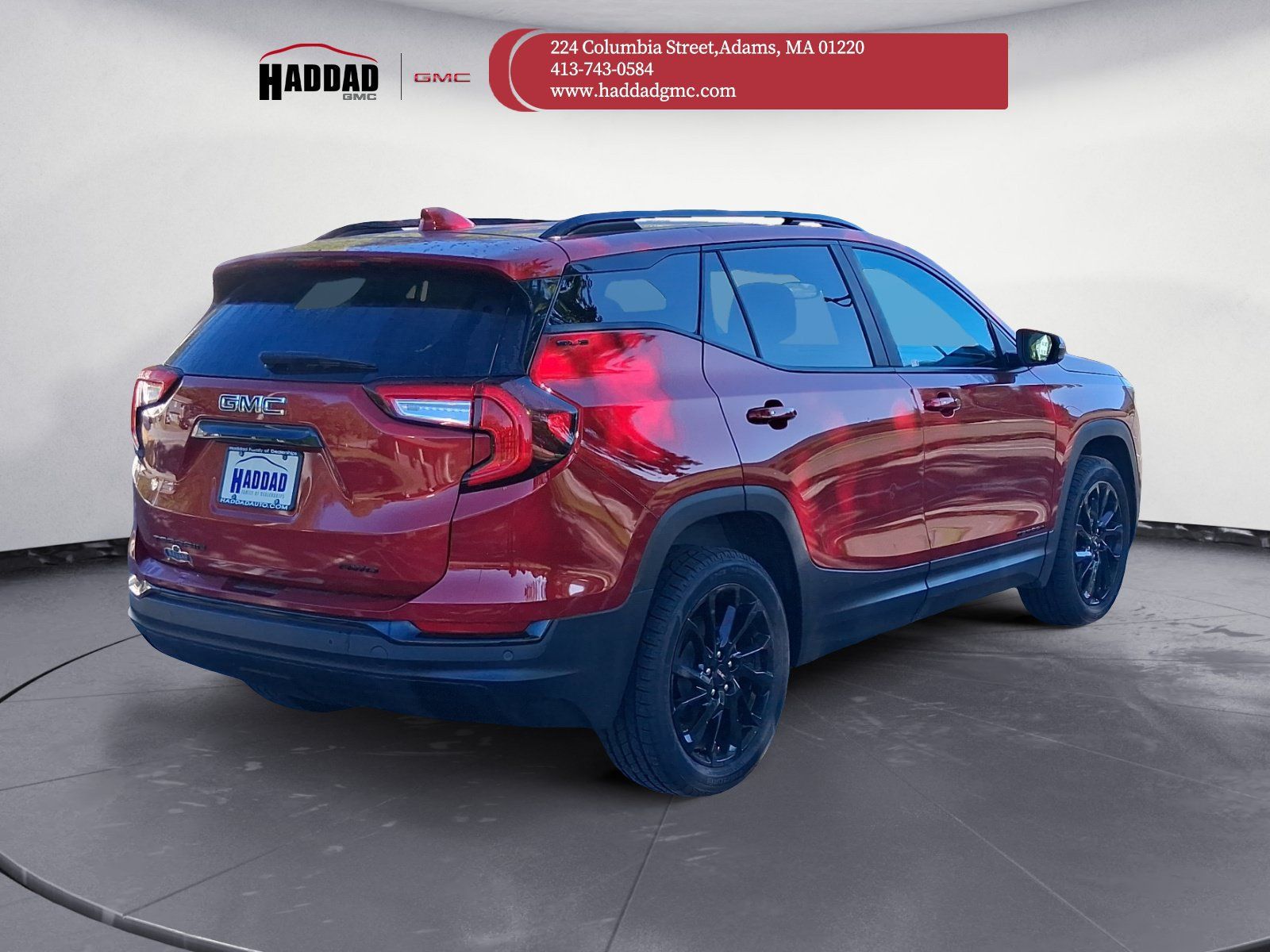 Used 2023 GMC Terrain SLE w/ Driver Convenience Package AWD/4WD image 5