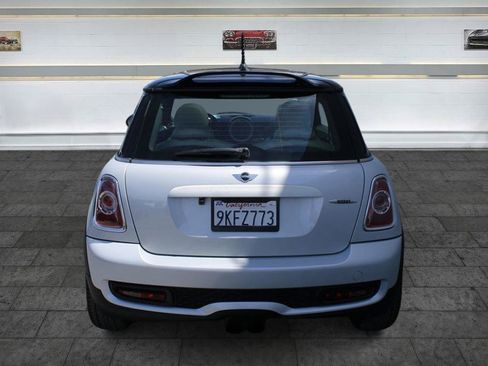 Used 2011 MINI Cooper John Cooper Works FWD image 13