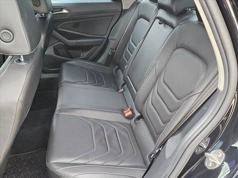Used 2022 Volkswagen Jetta SEL image 19
