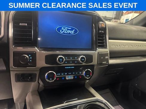 Used 2022 Ford F350 Lariat w/ Lariat Value Package AWD/4WD image 12