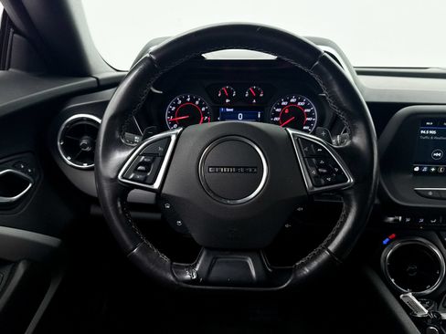Used 2019 Chevrolet Camaro LT RWD image 32