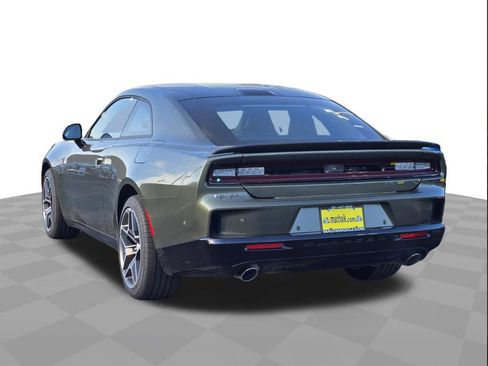 New 2026 Dodge Charger R/T Scat Pack image 4