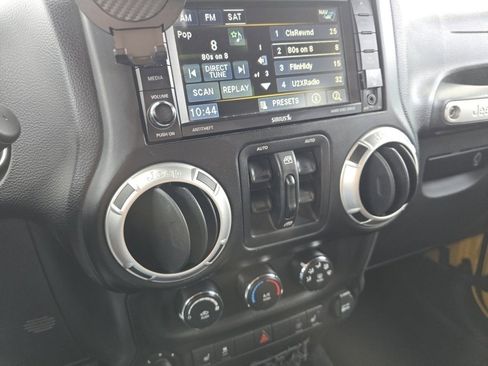 Used 2015 Jeep Wrangler Unlimited Sahara w/ Max Tow Package image 23