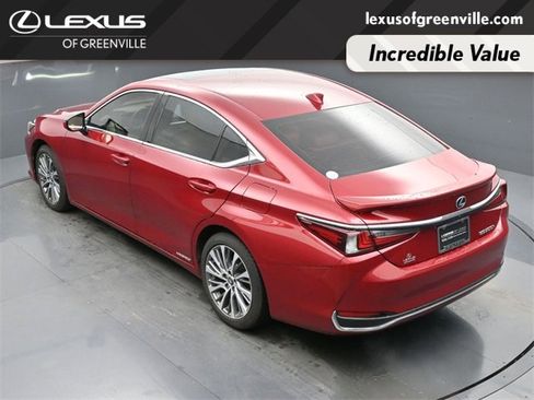 Used 2019 Lexus ES 300h image 48