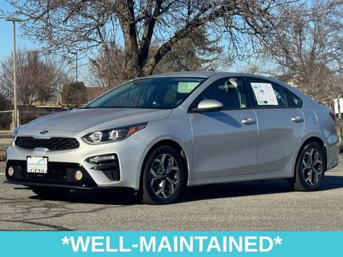 Used 2021 Kia Forte LXS image 3