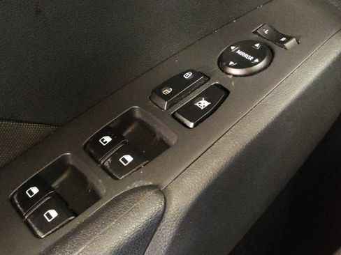 Used 2022 Hyundai Accent SE FWD image 27