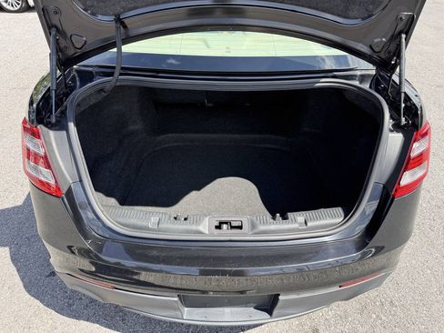 Used 2014 Ford Taurus SE FWD image 23