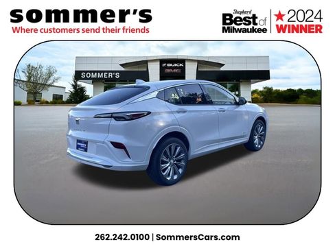 New 2026 Buick Envista Avenir image 7