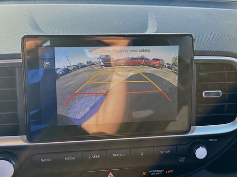 New 2026 Hyundai Venue SE image 11