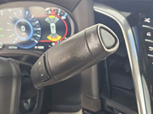 Used 2016 Cadillac Escalade ESV Premium image 30