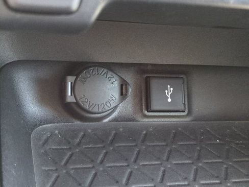 Used 2022 Toyota RAV4 XLE Premium FWD image 19