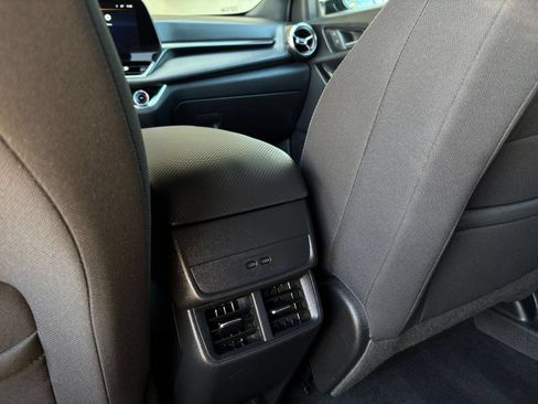 Used 2025 Chevrolet Equinox LT FWD image 22