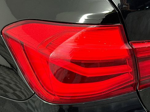 Used 2016 BMW 320i Sedan w/ Driver Assistance Package RWD image 34