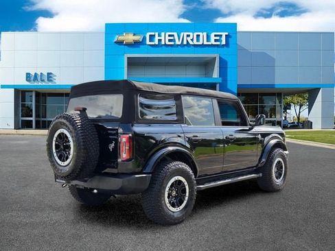 Used 2024 Ford Bronco Outer Banks AWD/4WD image 3