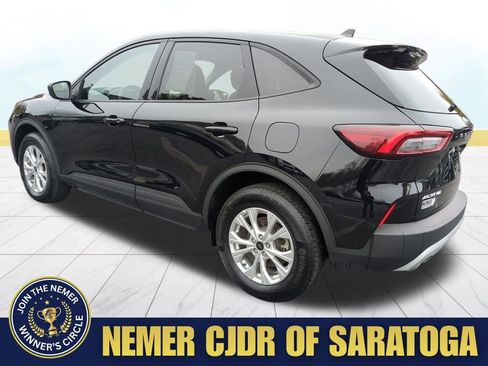 Used 2025 Ford Escape Active image 3