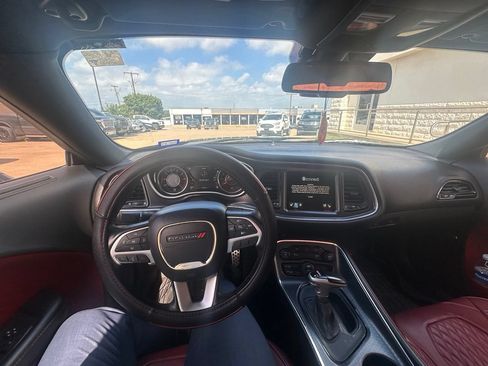 Used 2016 Dodge Challenger SXT Plus RWD image 13