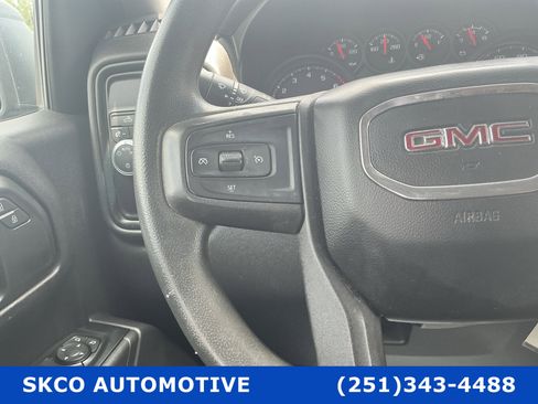 Used 2020 GMC Sierra 1500 2WD Crew Cab w/ Sierra Value Package image 19