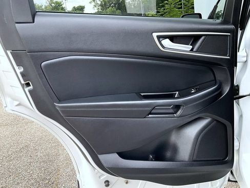 Used 2019 Ford Edge SEL w/ Equipment Group 201A AWD/4WD image 22