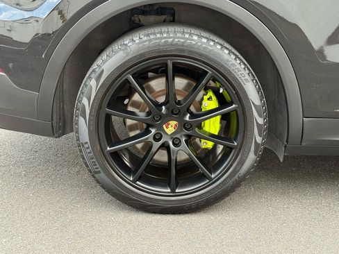Used 2019 Porsche Cayenne E-Hybrid AWD/4WD image 39