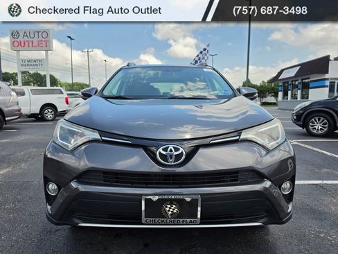 Used 2016 Toyota RAV4 XLE AWD/4WD image 12