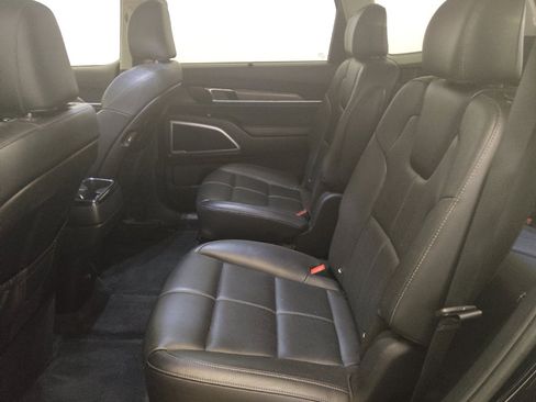 Used 2020 Kia Telluride EX w/ EX Premium Package image 18