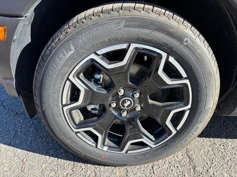 New 2026 Ford Bronco Sport Outer Banks w/ Outer Banks Tech Package+ AWD/4WD image 9
