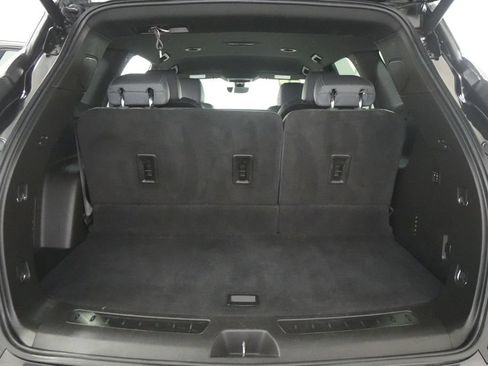Used 2022 Buick Enclave Premium AWD/4WD image 22
