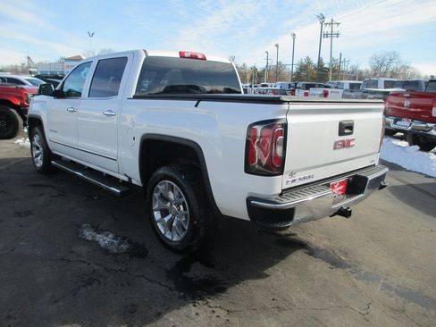 Used 2018 GMC Sierra 1500 SLT w/ SLT Premium Package image 6