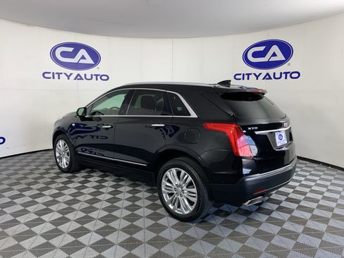 Used 2019 Cadillac XT5 Premium Luxury FWD image 5