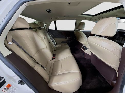 Used 2020 Lexus LS 500 RWD image 30
