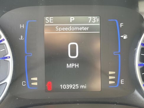 Used 2019 Chrysler Pacifica Touring Plus image 23