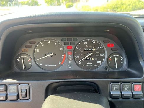 Used 1992 Acura Integra LS FWD image 17