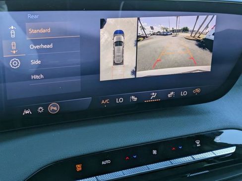 New 2026 Buick Enclave Sport Touring w/ Power Package FWD image 31