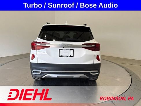Used 2022 Kia Seltos SX w/ Sunroof Package AWD/4WD image 6