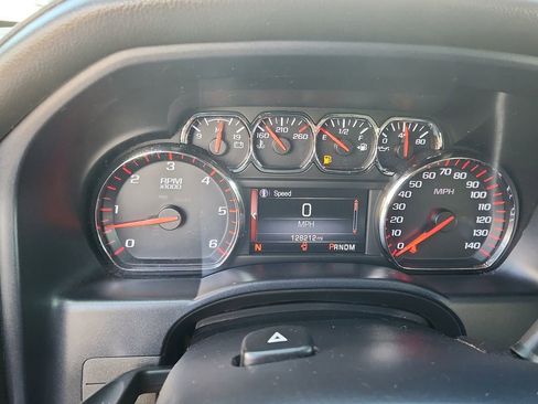 Used 2015 GMC Sierra 1500 SLE w/ SLE Value Package AWD/4WD image 19