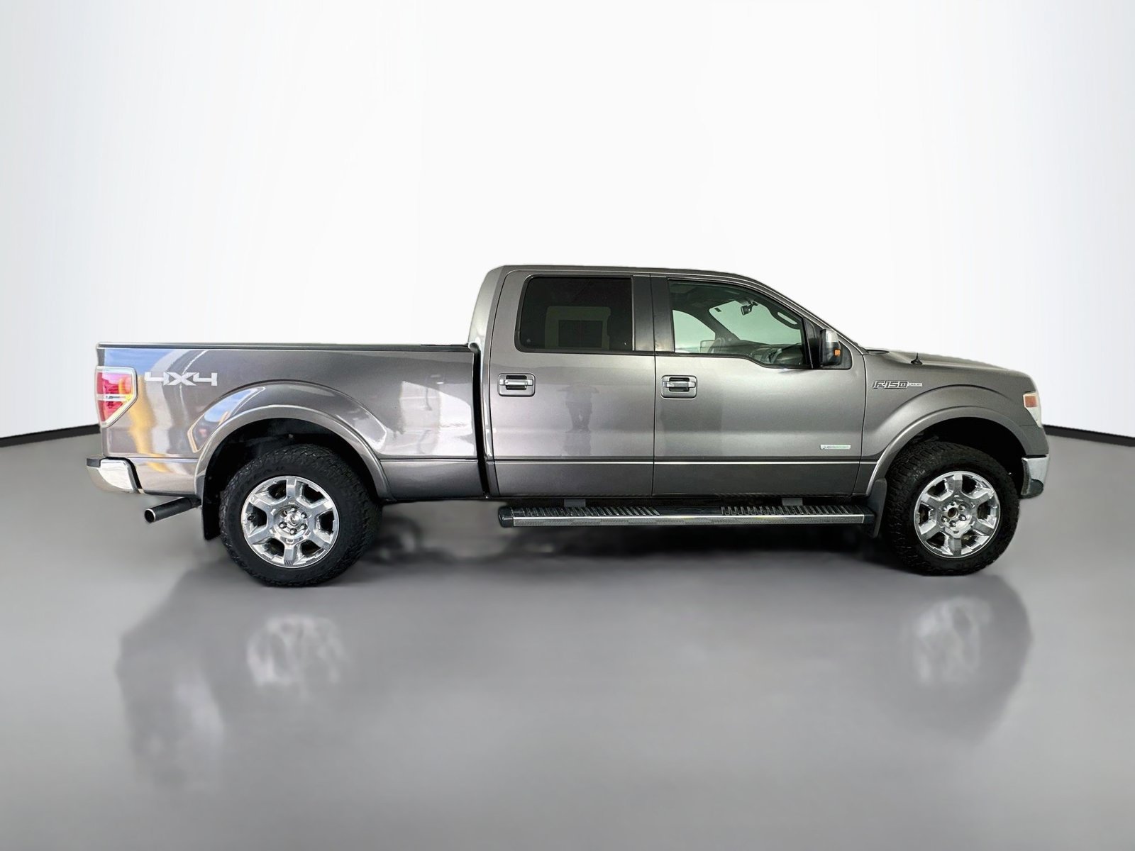 Used 2014 Ford F150 Lariat w/ Equipment Group 502A Luxury AWD/4WD image 8