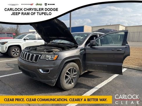 Used 2019 Jeep Grand Cherokee Laredo w/ Laredo X Package image 7