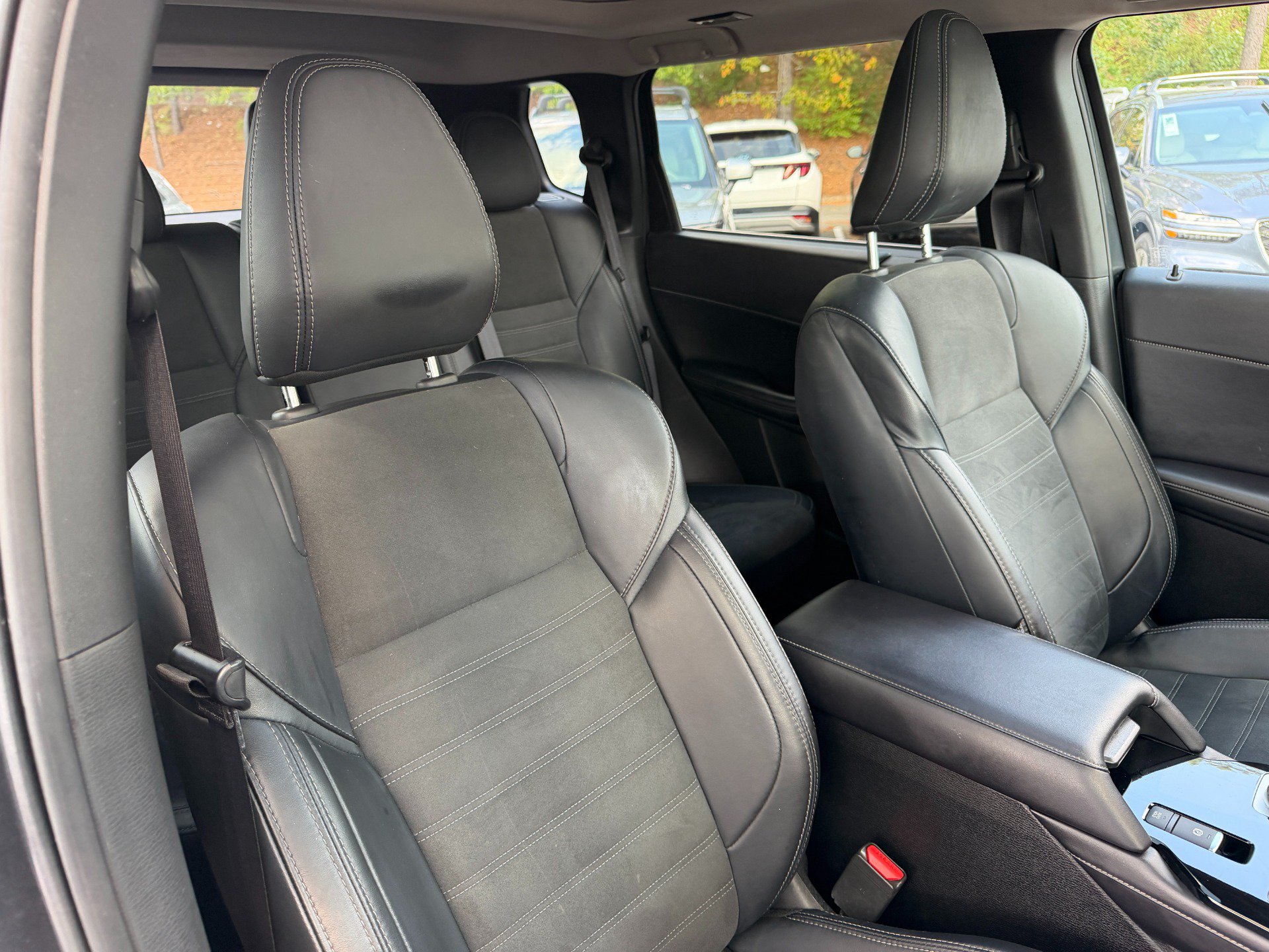 Used 2025 Mitsubishi Outlander SE FWD image 63