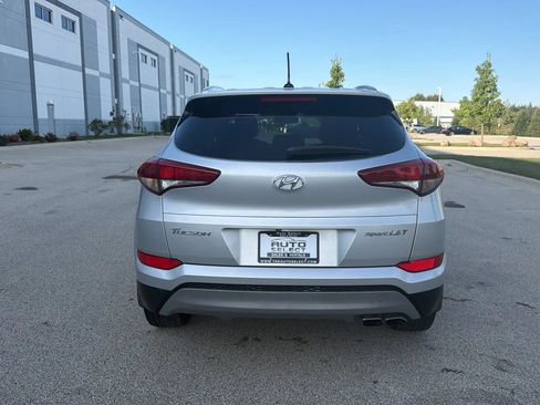 Used 2017 Hyundai Tucson Sport FWD image 6